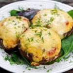 Champignons with cheese