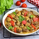 Champignons in the oven with mayonnaise and garlic, soy sauce. Recipe 