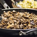 How long to fry mushrooms in a frying pan